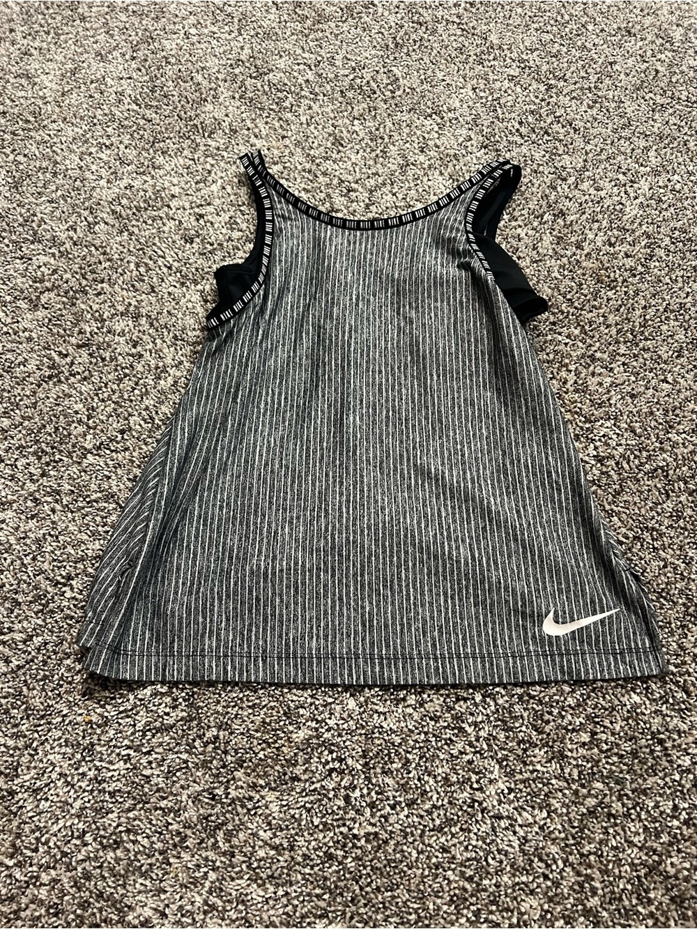 Nike girls’ Black/White Pinstripe Athletic Tank Top